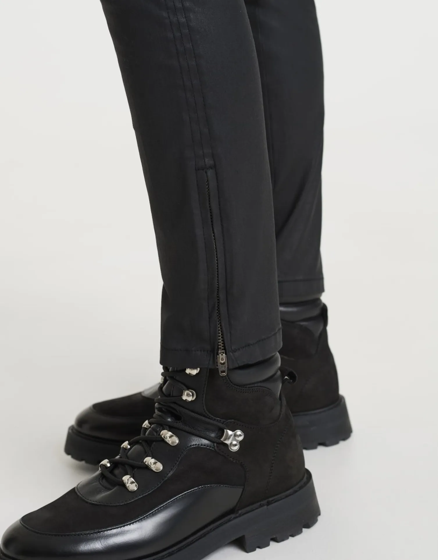 someday Fashion Broeken>Coated Jeans Emily Zip Black